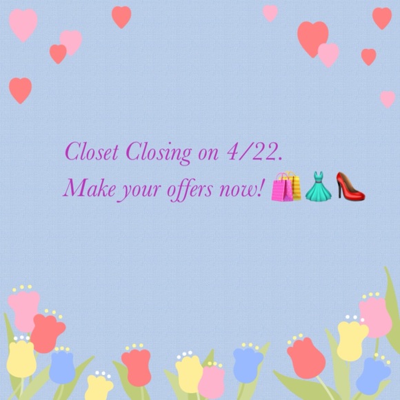 Closet Closing Announcement - Picture 1 of 1